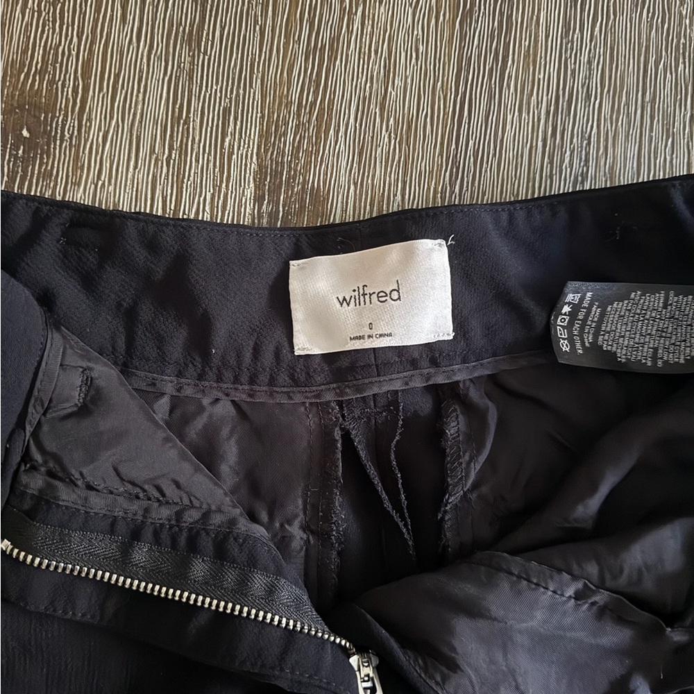 Wilfred Black Dress Pants with Smooth Finish